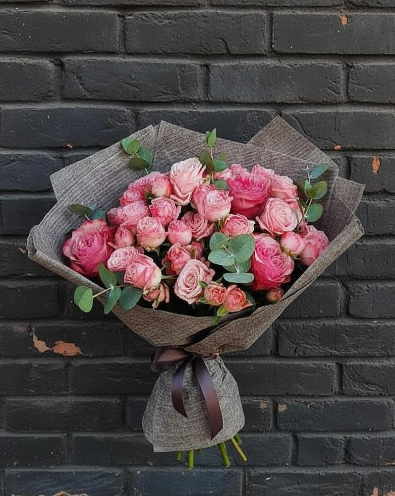 Букет цветов из: Розы в Хороле