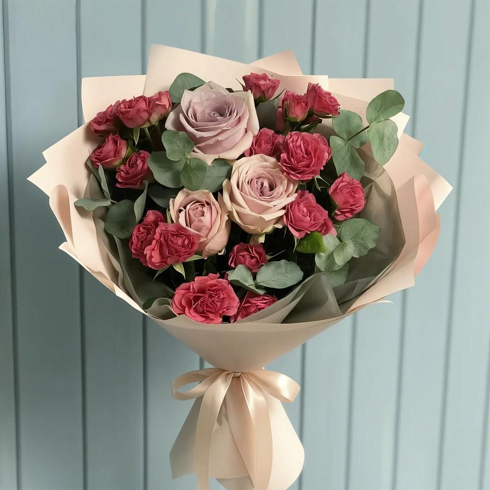 Букет цветов из: Гвоздики и Розы в Хороле