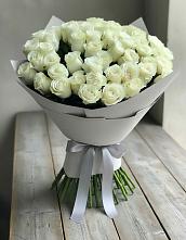 Букет 35 Белых роз в Хороле