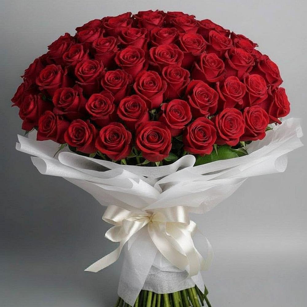Букет 101 Красная роза Блэк Мэджик в Хороле