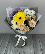 Букет цветов из:  Розы, Герберы и Хризантемы в Хороле