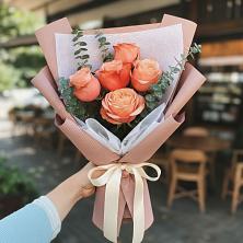 Букет цветов из:  Розы в Хороле