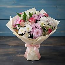 Букет цветов из:  Хризантемы, Альстромерии и Розы в Хороле