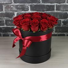 Цветочная композиция из Розы в шляпной коробке в Хороле