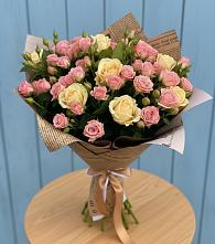 Букет цветов из:  Розы в Хороле