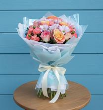 Букет цветов из:  Хризантемы и Розы в Хороле