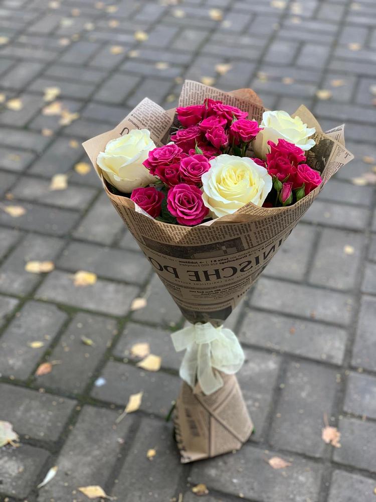 Букет цветов из: Розы в Хороле