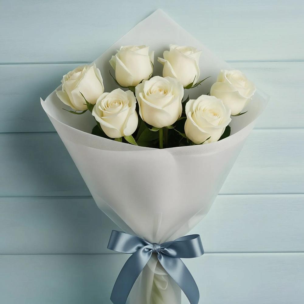 Букет 7 Белых роз Эдлесс Лав в Хороле